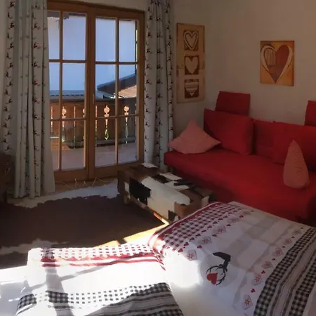 Alpenfreund Διαμέρισμα Mittenwald